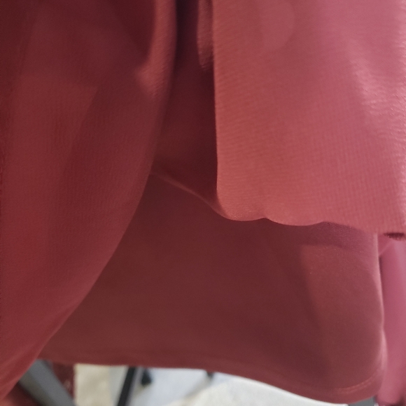 Off the Shoulder Dress - Picture 6 of 7